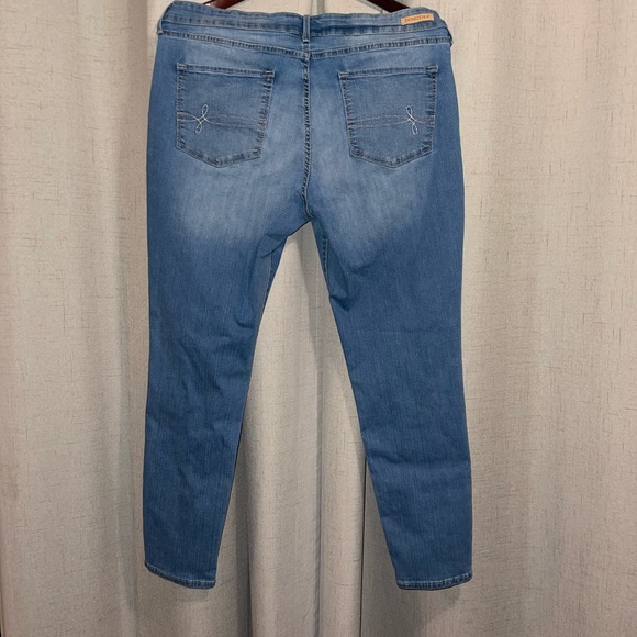 Levi's Denizen - Modern Skinny size 18M - Picture 3 of 8